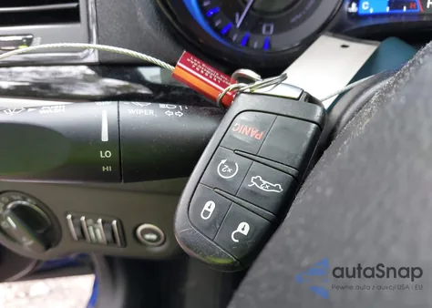 2020 Chrysler 300 300S Awd z USA, uszkodzony, nr VIN 2C3CCAGG1LH131620